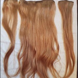 20” Strawberry Blond Luxy Halo Hair extensions